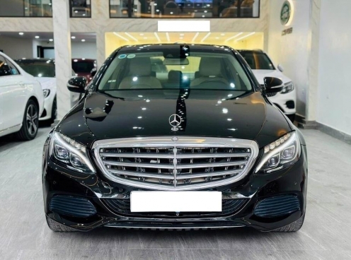 Xe sang Mercedes-Benz C250 2015 khấu hao thế nào sau gần 1 thập kỷ sử dụng?