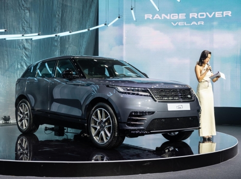 Range Rover Velar 2025 cập bến thị trường Việt, giá khởi điểm từ hơn 3,7 tỷ đồng