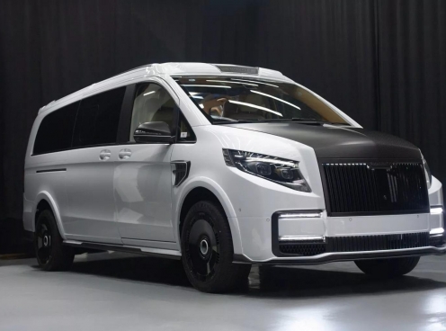Mercedes-Benz V-Class hóa xe siêu sang với bản độ mới nhất từ Mansory