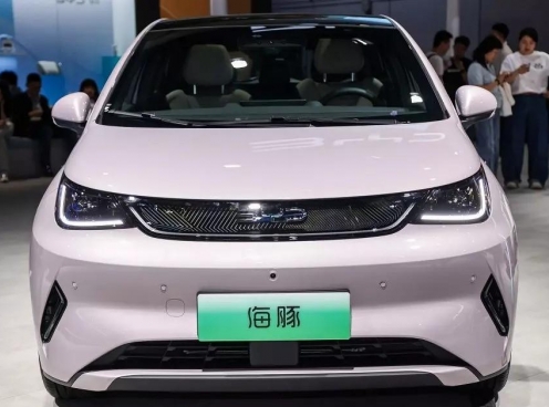 Xe điện giá rẻ BYD Dolphin đang bán tại Việt Nam ra mắt phiên bản nâng cấp ở quê nhà