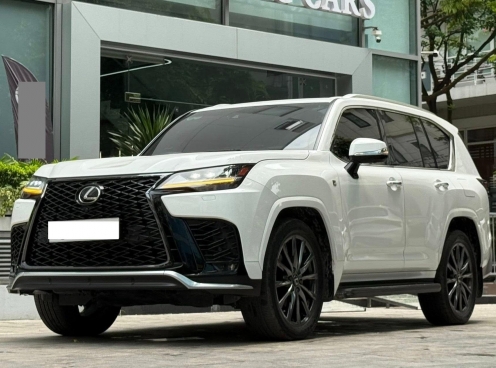 Lăn bánh 1 năm, SUV hạng sang Lexus LX 600 F Sport 2023 bán lại với giá thế nào?