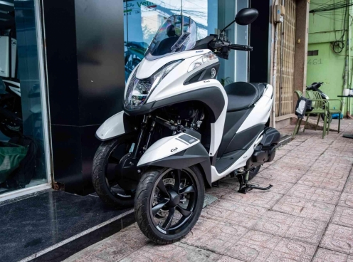 Xe tay ga 3 bánh 'độc lạ' Yamaha Tricity 155 cập bến thị trường Việt