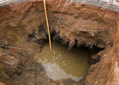 Bắc Kạn: Hé lộ danh tính người đi xe máy lao xuống 'hố tử thần' trên quốc lộ 3B
