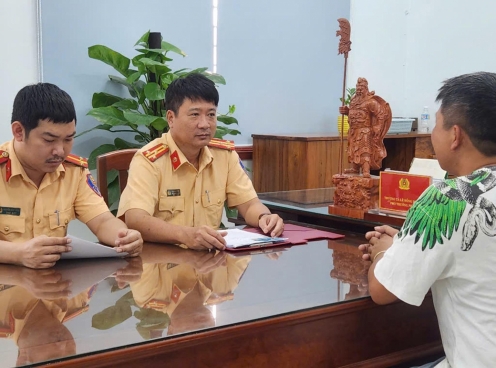 Bình Định: Tưởng 'lách' được luật, hai người đi nộp phạt thay bị camera giám sát giao thông lật tẩy