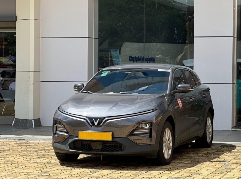 Chọn học lái xe bằng ô tô điện: Xu hướng mới hay lựa chọn nhiều rủi ro?