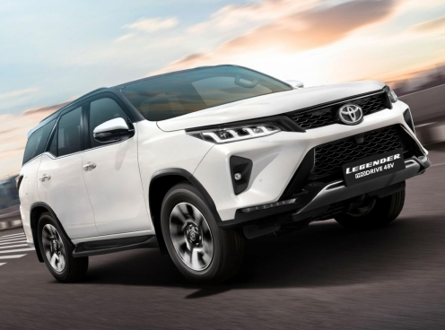 Toyota Fortuner Hybrid: Khi SUV khung gầm rời cũng phải 'lên điện' để bắt kịp xu hướng