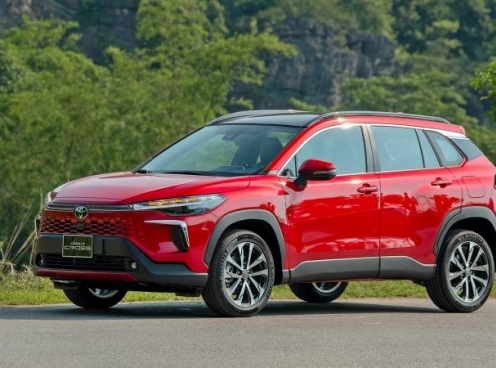 TOP 5 mẫu xe hybrid bán chạy nhất Việt Nam tháng 5/2025: Toyota tiếp tục chiếm ưu thế