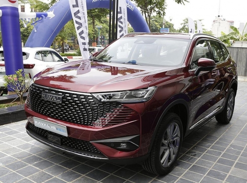 Xe hybrid Trung Quốc đua nhau khoe khả năng đi xa với một bình xăng và đầy pin
