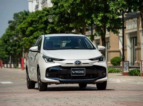 Sedan hạng B tháng 5/2025: Toyota Vios dẫn đầu, Honda City bất ngờ 'hụt hơi'