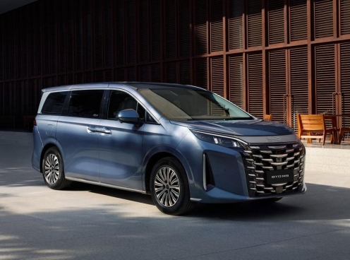 Đại lý báo MPV hybrid BYD M9 về Việt Nam cuối năm nay, phạm vi hoạt động gần 1.000 km