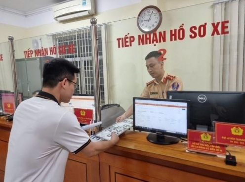 Đăng ký xe như thế nào khi địa giới hành chính thay đổi từ ngày 1/7?
