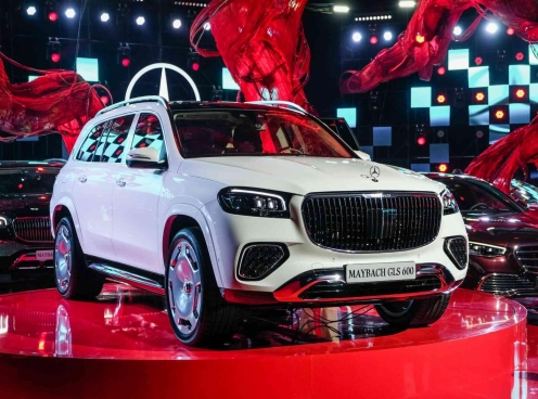Cận cảnh Mercedes-Maybach GLS 600 2025 vừa ra mắt Việt Nam: Bổ sung ADAS, giá 12,379 tỷ đồng