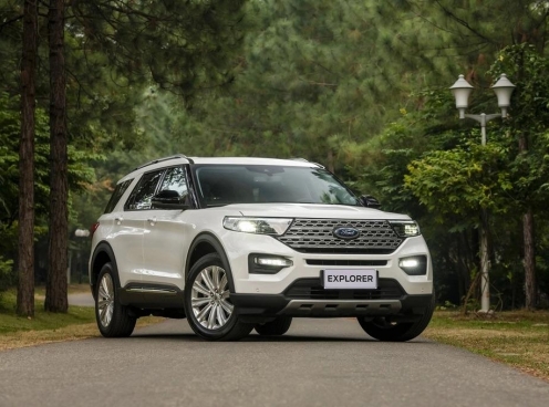 Ford Explorer bất ngờ biến mất khỏi danh mục sản phẩm tại Việt Nam: Đã bán hết xe, chưa hẹn ngày trở lại
