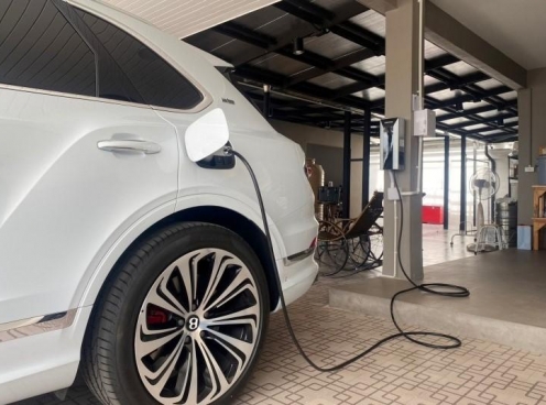 Nguy cơ cháy nổ khi sạc xe điện tại nhà: Đừng chủ quan với những điều nhỏ nhất