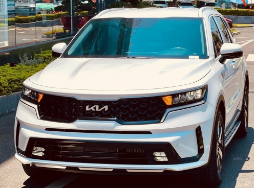 Kia Sorento VIN 2025 giảm giá sâu tại đại lý, dọn đường đón bản nâng cấp mới?