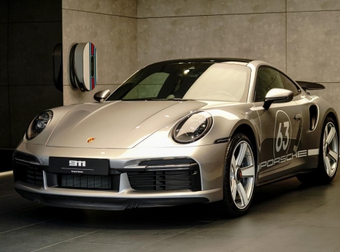 Chiêm ngưỡng 'hàng hiếm' Porsche 911 Turbo 50 Years có giá hơn 20 tỷ đồng tại Việt Nam