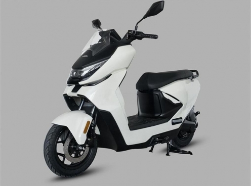 Hai mẫu xe máy điện Honda sắp được đại lý tư nhân đưa về Việt Nam, có 'mô tô' đi được 170 km/sạc