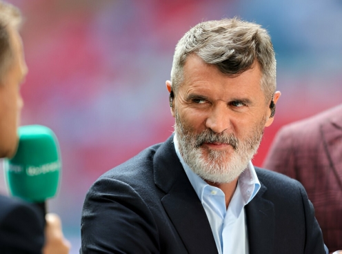 Roy Keane: 'Arnold không thể đá tiền vệ trụ ở tuyển Anh'
