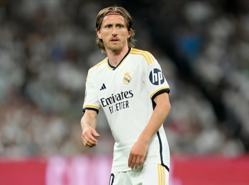 Luka Modric gia hạn hợp đồng với Real Madrid