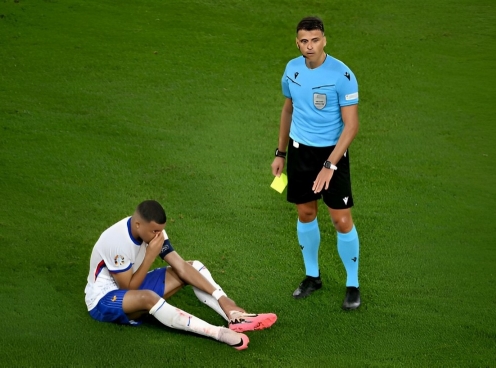 Mắc sai lầm, tổ trọng tài Tây Ban Nha nhận 'trái đắng' tại Euro 2024