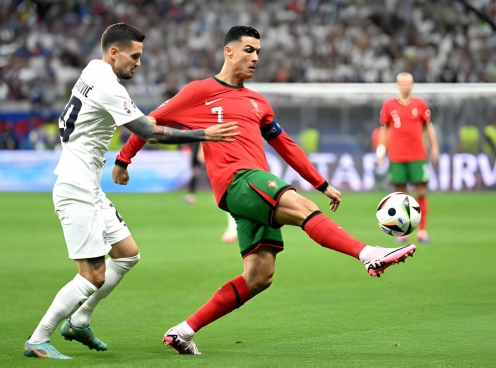 Trực tiếp Bồ Đào Nha 0-0 Slovenia: Bước vào hiệp phụ