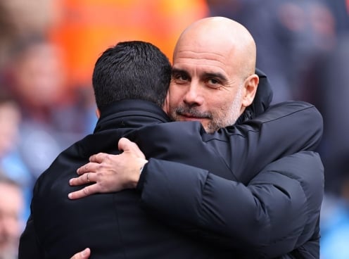 Pep Guardiola chỉ trích 'trò hề' của Arteta cùng Arsenal sau trận hòa