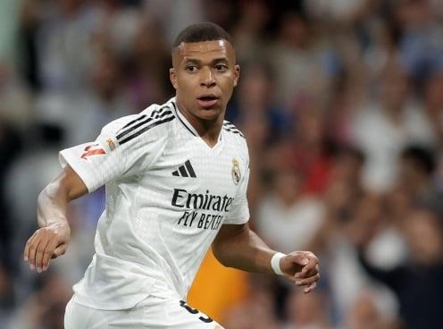 Real ra lệnh 'cấm' Mbappe tham dự trận derby Madrid