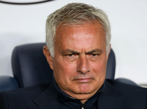 Chuyển nhượng sáng 7/11: Mourinho có thể tái xuất Ngoại hạng Anh?