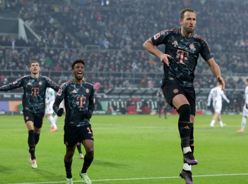 Harry Kane tỏa sáng, Bayern thắng tối thiểu Monchengladbach