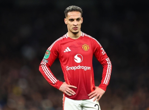 Antony sắp rời Man Utd