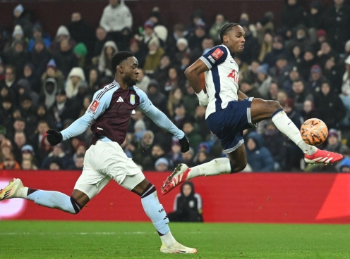 Tân binh lập công, Tottenham vẫn bị loại khỏi FA Cup