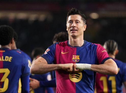 Lewandowski báo tin cực vui tới các CĐV Barca