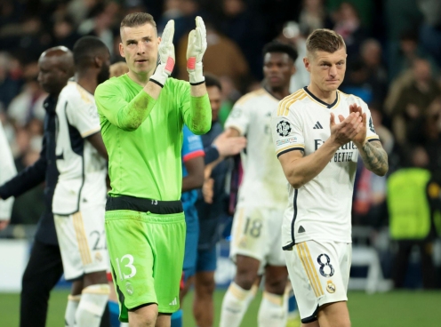 Real ngó lơ 'Toni Kroos 2.0', Andriy Lunin được theo dõi