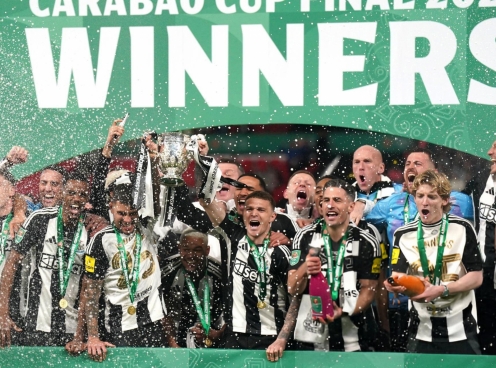 Hạ đẹp Liverpool, Newcastle lên ngôi Carabao Cup 2024/25