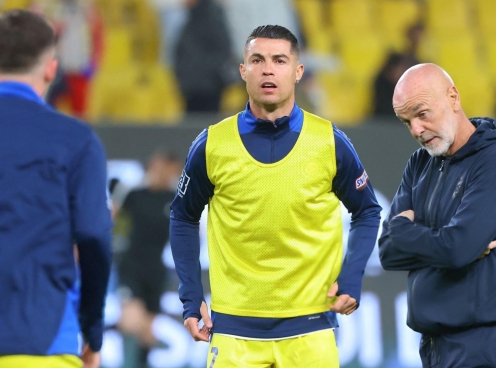 Ronaldo ra phán quyết với HLV Al Nassr