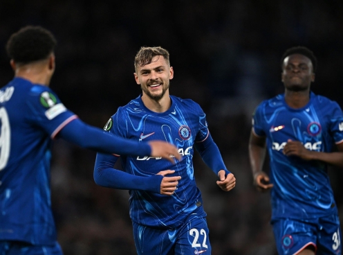 Thắng dễ Djurgarden, Chelsea vào chung kết Europa Conference League