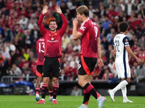 NHM MU yêu cầu bán 4 ngôi sao sau chung kết Europa League