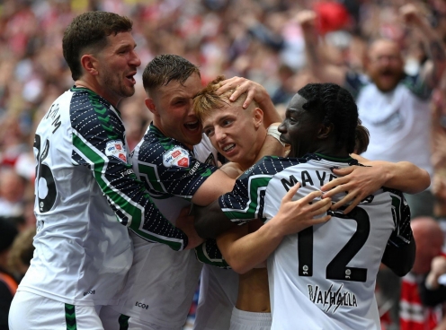 Hạ Sheffield, Sunderland giành vé lên Ngoại hạng Anh