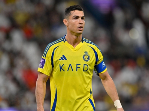 Ronaldo lập kỷ lục khó tin ở tuổi 40