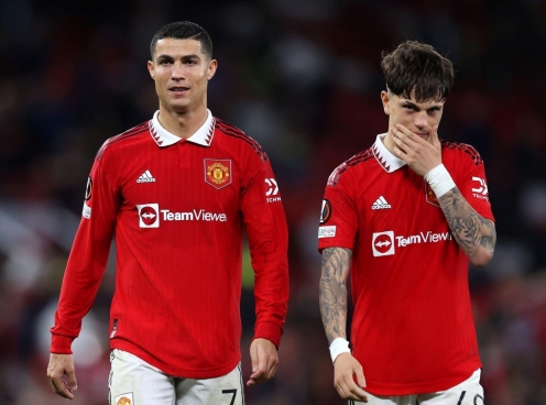 Al Nassr bất ngờ nhắm sao trẻ thần tượng Ronaldo