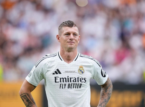 Tái xuất Bernabeu, Toni Kroos ghi bàn theo cách khó tin