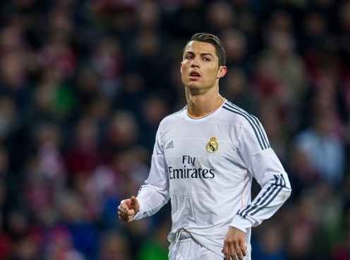 Ronaldo 'chỉ điểm', khuyên tiền đạo hàng đầu gia nhập Real