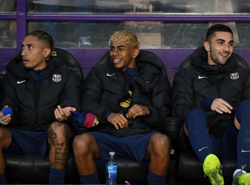 Chiêu mộ Nico Williams, Barca bán ngay 'công thần' mùa trước
