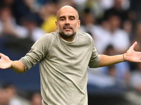 Thất vọng toàn tập, Pep thúc Man City bán 6 'quả tạ'