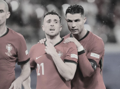 Ronaldo hủy nghỉ hè để tưởng nhớ Diogo Jota