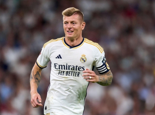 Toni Kroos chỉ thẳng người thay thế đẳng cấp tại Real Madrid