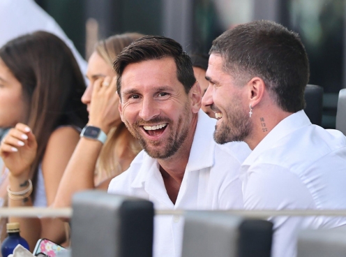 Tin chuyển nhượng 1/8: Messi chốt lương lai với Inter Miami, Liverpool đạt thỏa thuận với 'siêu tiền đạo'