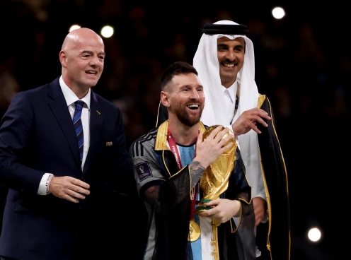 Chủ tịch FIFA báo tin cực vui về Messi