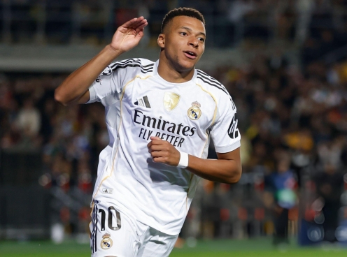 Real lập kỷ lục 'không ai muốn' tại Champions League
