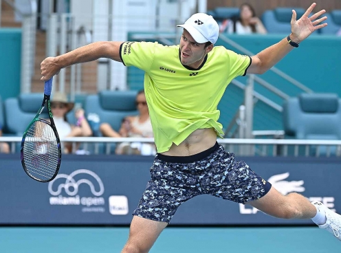 Kết quả Miami Open ngày 1/4: Medvedev gục ngã trước ngưỡng cửa 'thiên đường'